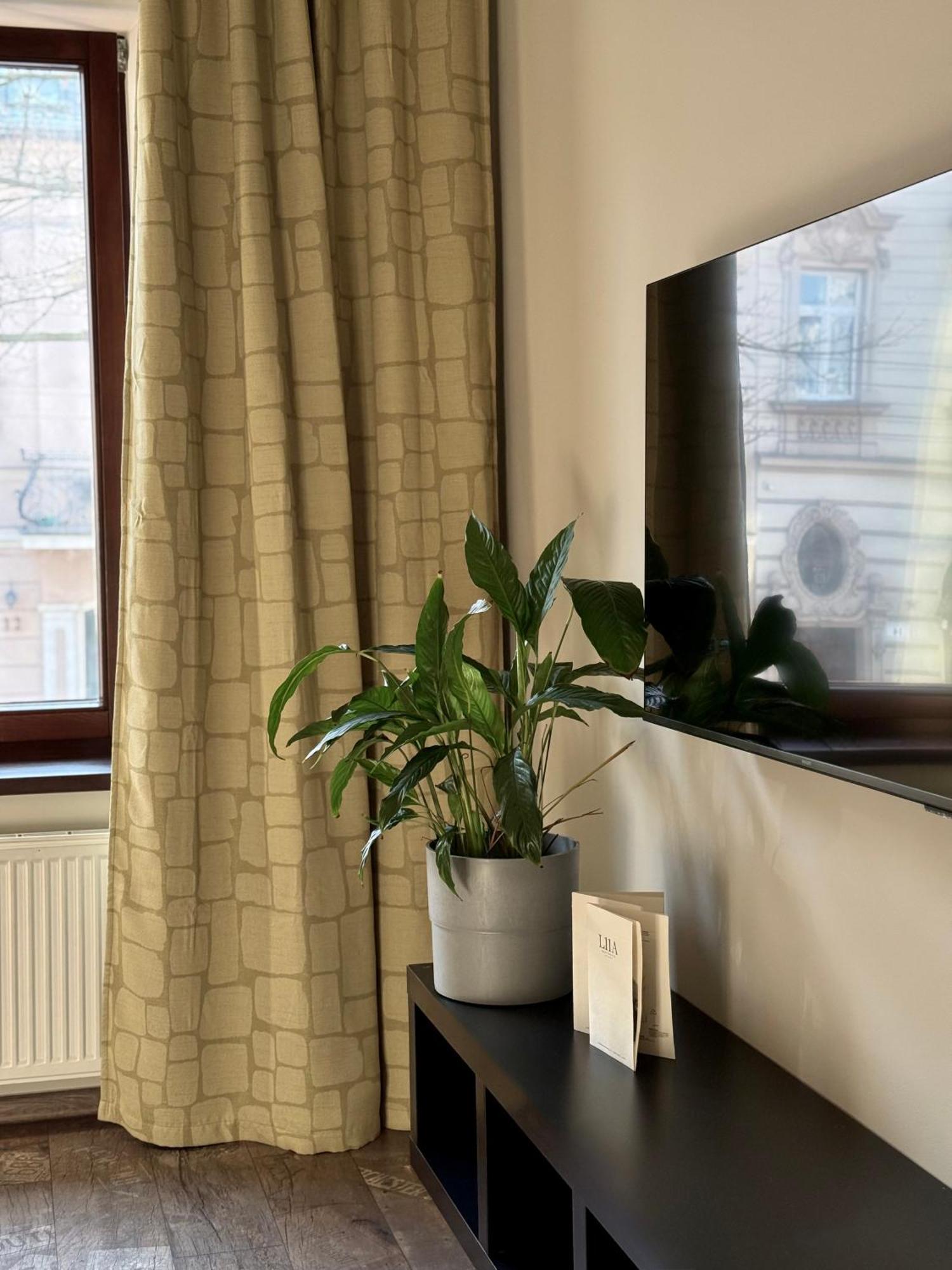 Apartment I